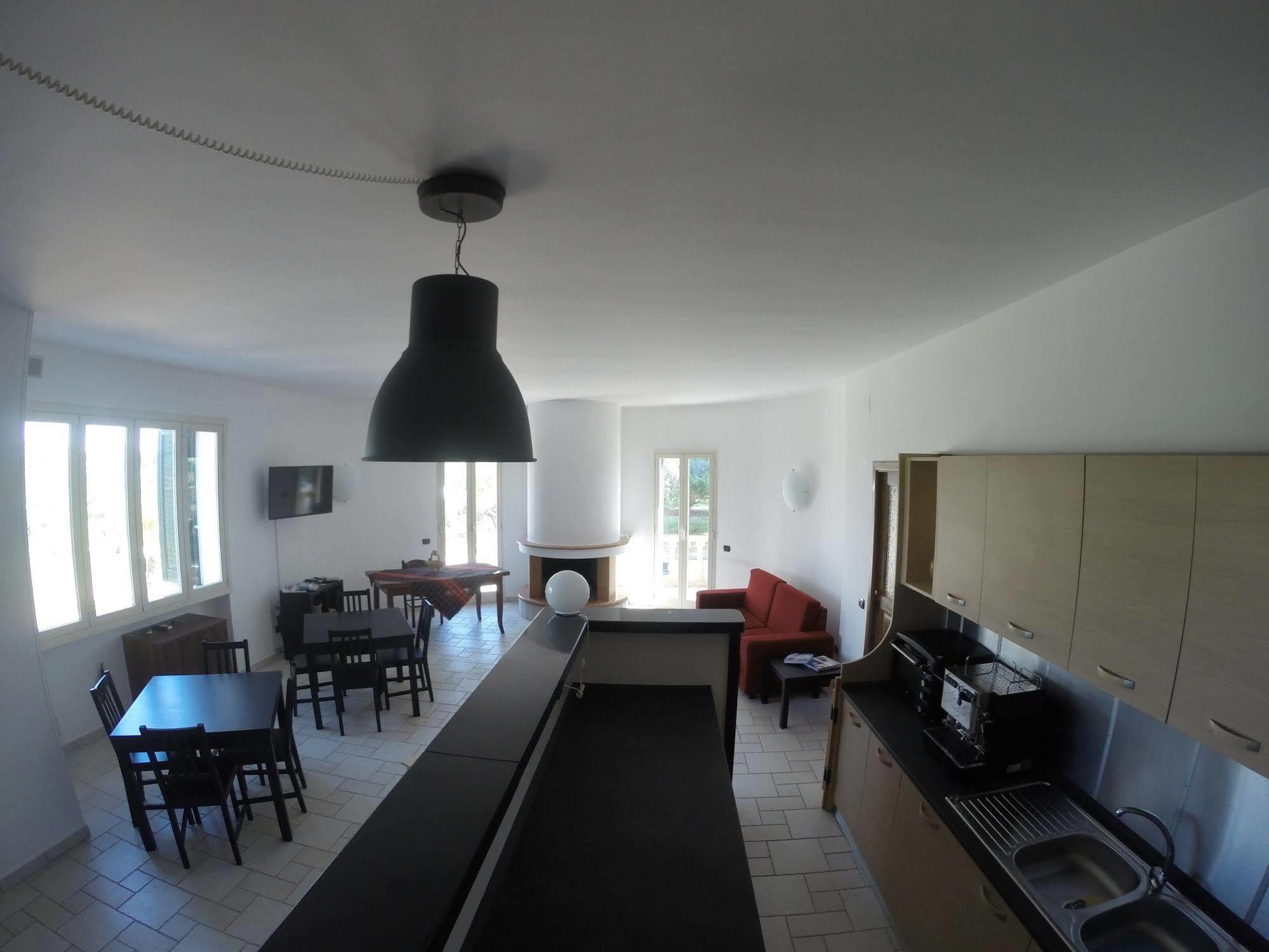 Alojamento de Acomodação e Pequeno-almoço B&B Villa Gallipoli